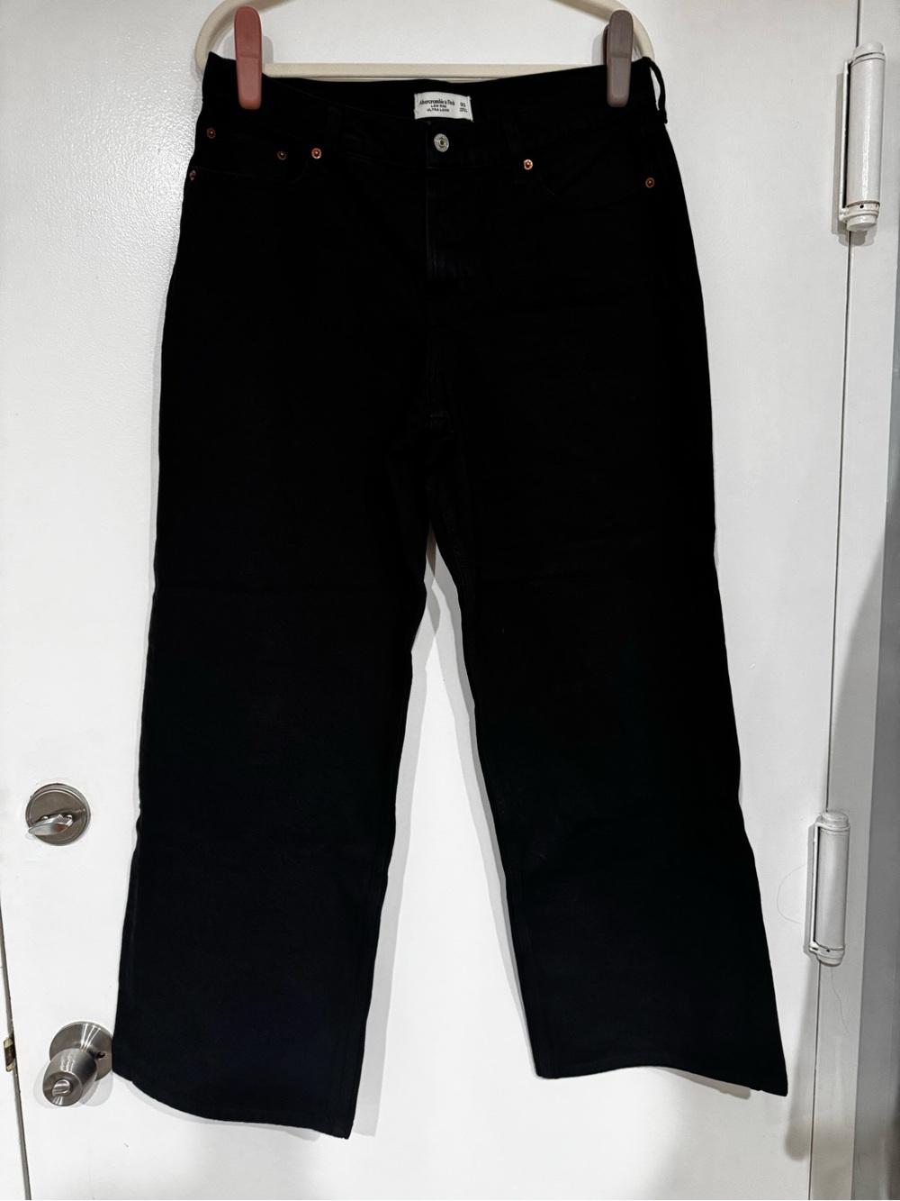 Abercrombie & Fitch Black low rise ultra loose Jeans